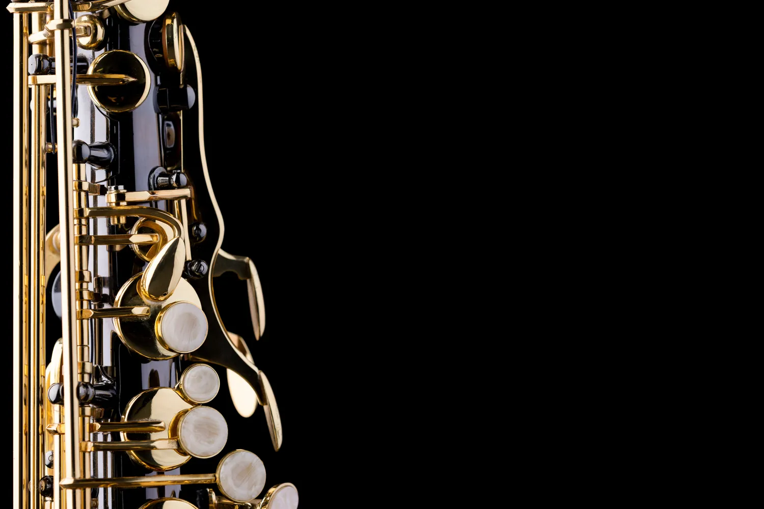 Jak trzymać saksofon?